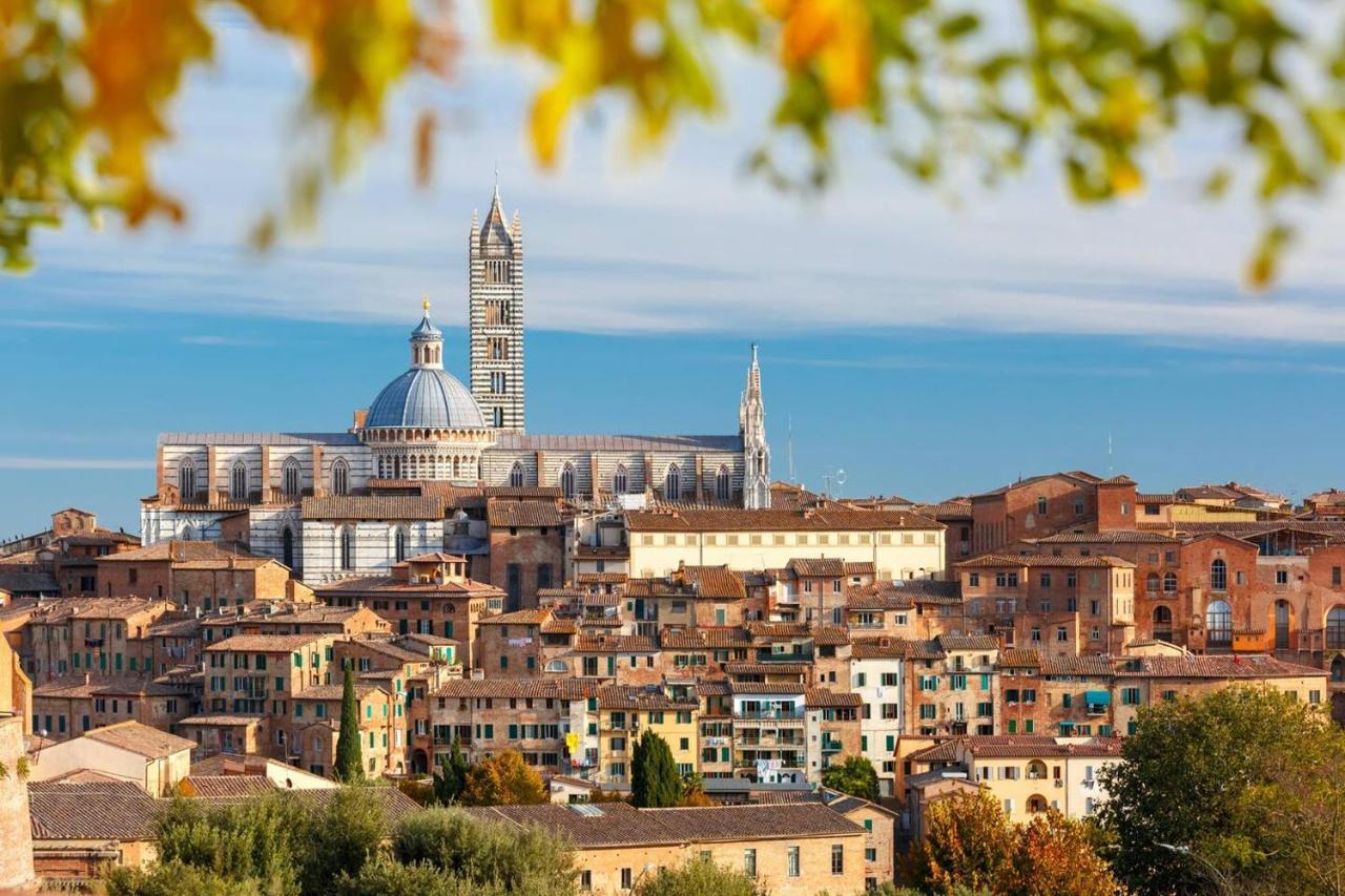 Gli Archi Nel Cuore Di سيينا المظهر الخارجي الصورة